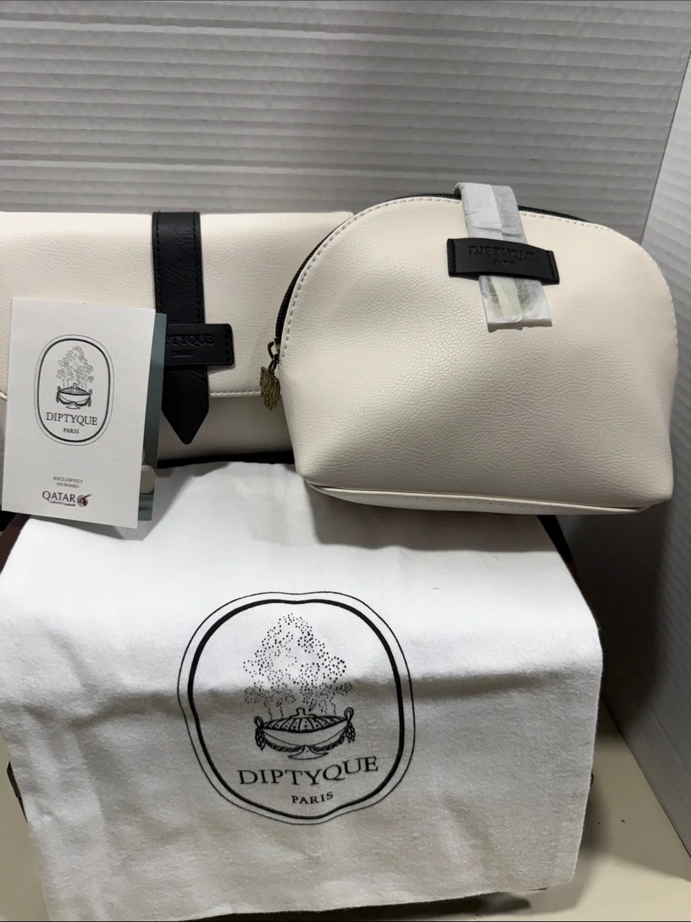 Diptyque Cream Leather Cosmetic 3 Piece Pouch Bundle